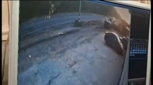 Ночью в Коврове на ул.Космонавтов "прилунатился" легковой автомобиль, устроив яркое световое шоу