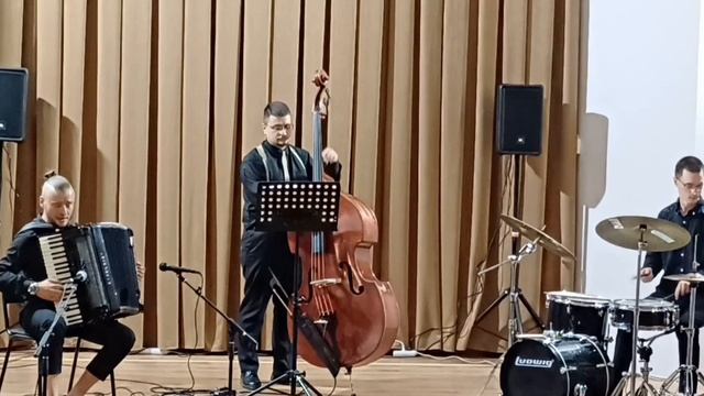 АККОРДЕОН ДЖАЗ БЭНД ТРИО ВИТАЛИЯ ХИТУШКИ. Часть вторая. смотреть онлайн