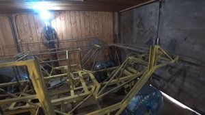 Строим вездеход в гараже. Покраска рамы.