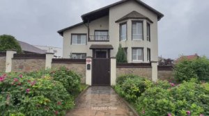 Продаётся дом в черте г. Екатеринбург, ул. Скальная