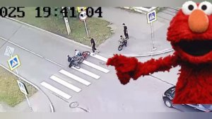 🚴三🚴三🚴велосипедисты, куда смотрят? на переднее колесо, смотрят как оно крутится 😂😂😂