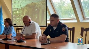 Полицейские донской столицы провели встречу с представителями медицинской организации