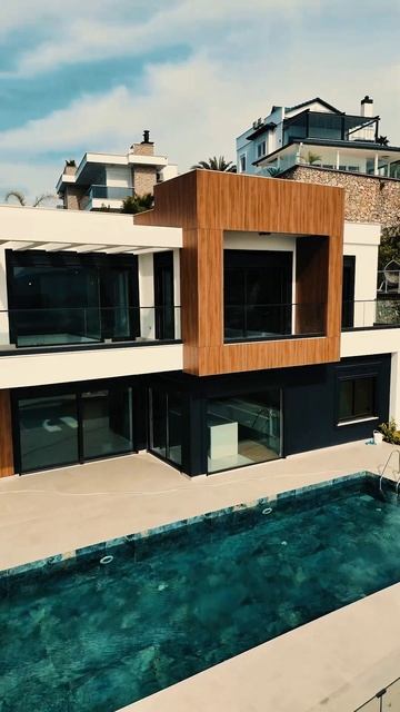 Что можно купить в Москве и в Турции #недвижимостьвтурции #недвижимостьмосква #realestate смотреть онлайн