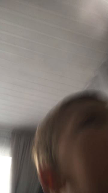 Сделал большую башню и сломал её смотреть онлайн