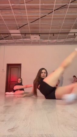 Тг:annolifit-Делюсь опытом, мотивирую и помогают достигать целей