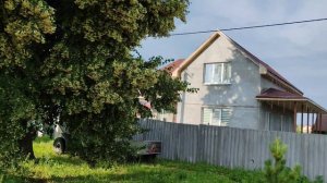 Рассматриваем домики в деревне, деревенская жизнь