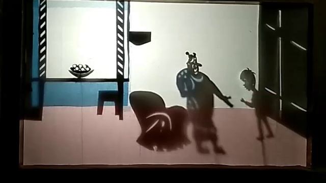 Театр светотеней. Малыш и карлсон смотреть онлайн