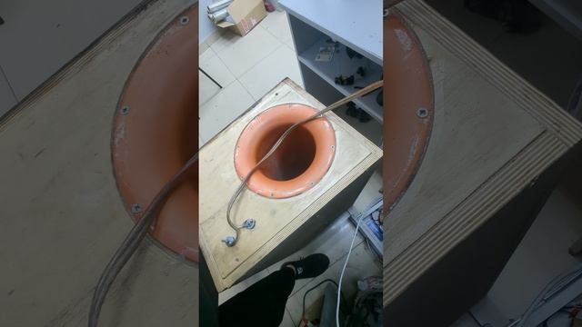 саб kicker 12