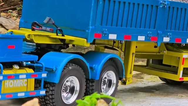 Радиоуправляемые грузовики в действии смотреть онлайн