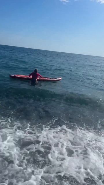 Как правильно вставать на сап #supboard #пицунда