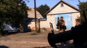 Кадры боёв подразделения Вооруженных Сил Донецкой Народной Республики,..