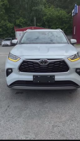 Toyota highlander