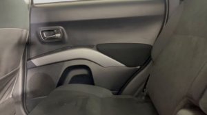 Mitsubishi Outlander 04716