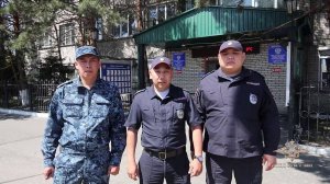 Владимир Колокольцев наградил полицейских Республики Тыва за спасение гражданина из горящего дома