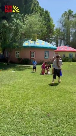 Дети в отпуске вместе с FUN&SUN