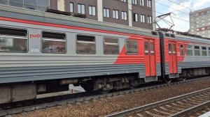 ЭТ2М-124 ОТПРАВЛЯЕТСЯ С ПЛАТФОРМЫ ГАГАРИНСКАЯ.