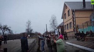 Авторская песня
 "Будь со мной " (ремикс).