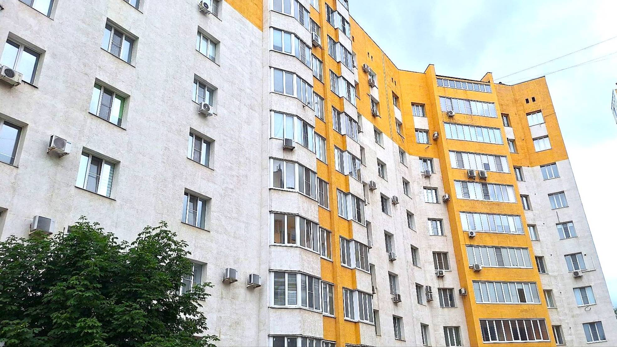 Продается однокомнатная квартира в центре города смотреть онлайн