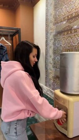 ДАЖЕ ЕСЛИ ОЧЕНЬ ХОЧЕТСЯ СЭКОНОМИТЬ... 
У НАС НЕ ПОЛУЧИТСЯ!😅