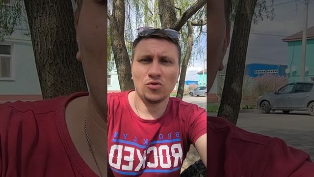 Выпускников вузов могут предложить лишать дипломов, если они не работают по специальности.
