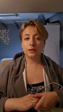 твой мозг тревожится, если не получает простых ответов 
ежедневник "жизнь прекрасна"