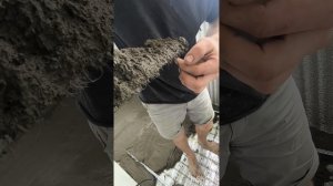 как залить стяжку пола  на балконе