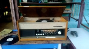 VEF RADIO радиола рижского завода 1966 года выпуска.