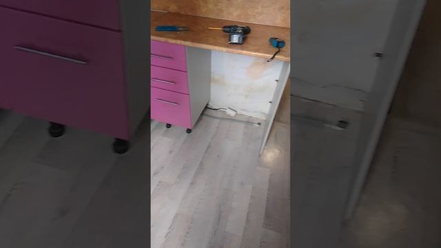 VID_20250702_114411.mp4 закончил сборку кухонного гарнитура