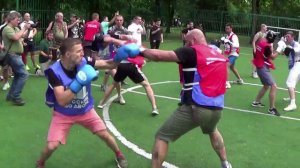 Русские во дворе: стенка на стенку, кулачные бои под гармонь, пляски