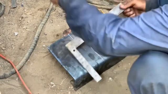 Невероятно удивительный процесс ремонта сломанной рамы самосвала смотреть онлайн