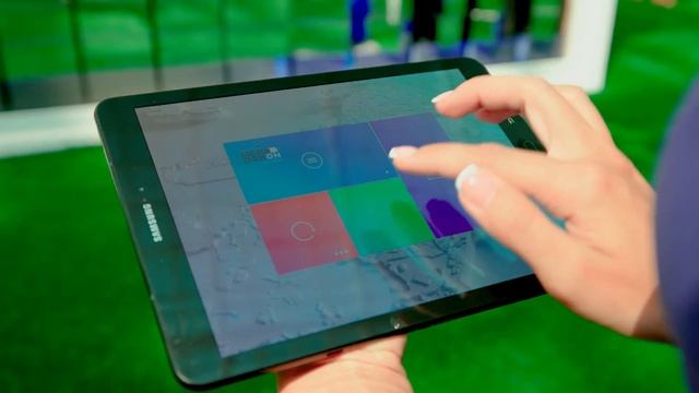 Мультимедийная кинетическая инсталляция "Мой район" на Московском Урбанистическом форуме -2022 смотреть онлайн