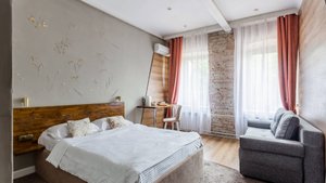 Номер Делюкс семейный Бриллиант в отеле Кристалл на Таганке