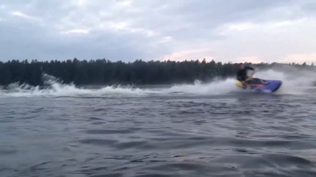 Стоячий Гидроцикл Yamaha Wave Blaster (TZ 700) .рф [5]