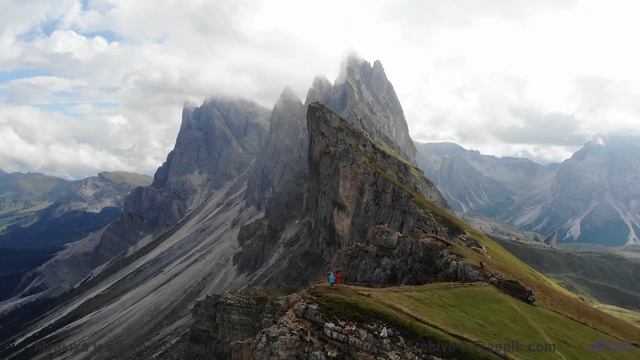 Смотреть видео онлайн
