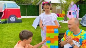 Miss Katy|Мисс Кэти День в двухкомнатной палатке