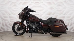 Harley-Davidson CVO Street Glide vin 5HD1PX651RS953658