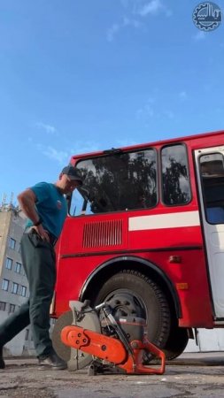 ⚠️👨🚒 Соблюдайте правила безопасности, ведь без спец. одежды никакая техника не заводится