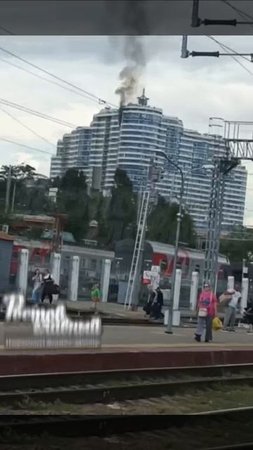 В центре Ростова загорелась квартира в элитном жилом комплексе «Белый ангел».