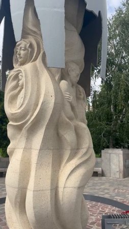 03-07-2025 Памятник Мирному населению погибшему в ВОВ Сталинграда . Установлен (1995г)