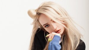 Kim Petras - Icy  (Official Music Video)
