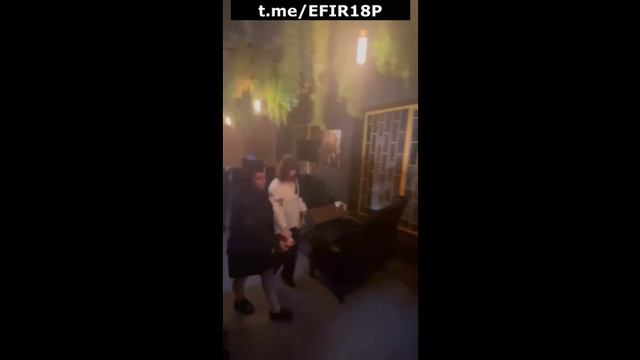 В Питере начали принимать консуматорш-тарелочниц
