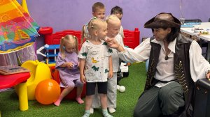 Аренда игровой комнаты - лофта 2KIDS для проведения дня рождения. Анимация: Пираты