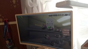 Играю в лифт веселья