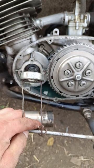 Снять левый подшипник коленвала не разбирая. Юпитер 5. Иж. смотреть онлайн