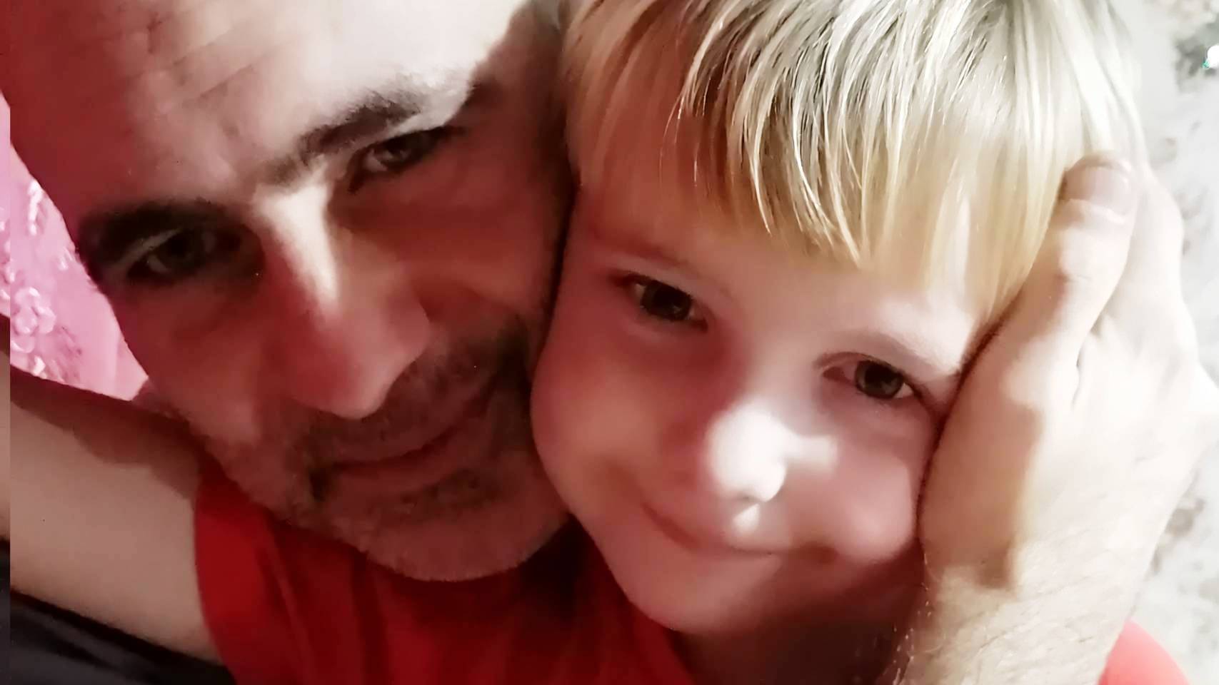 Вячеслав Лавров "Мой любимый сын"  (музыка Вячеслава Лаврова, стихи Ирины Скибиной)