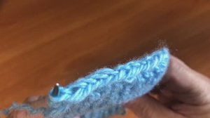 Красивый край спицами, подойдёт к любому узору