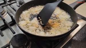 Морковь по корейски с устричным соусом. Быстрый рецепт.