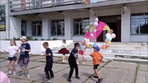 Игра-эстафета «Давайте знакомиться и дружить»