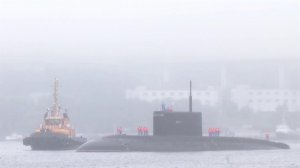 Во Владивосток из похода вернулась дизель-электрическая подводная лодка "Уфа"