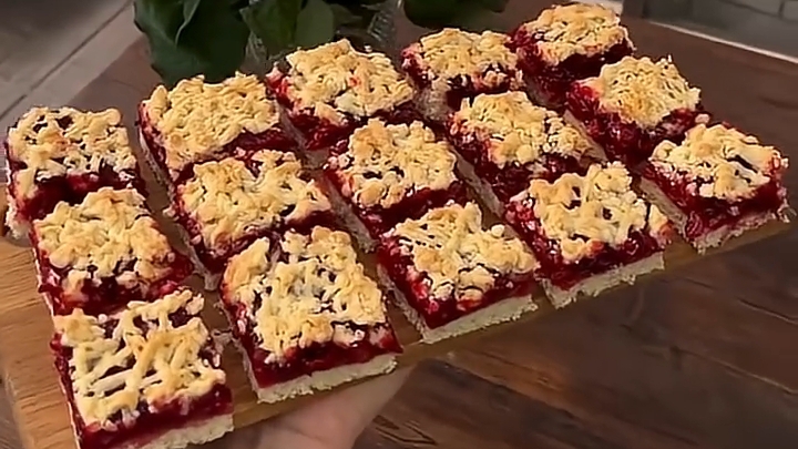 Венское ПЕЧЕНЬЕ или Пирог «Затируха»...🍪🍒😋    Рецепт в описании ✍️